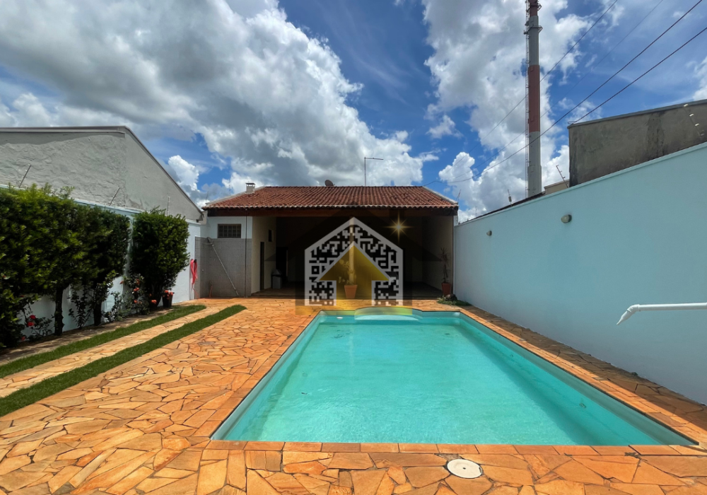 ÁREA DE PISCINA + GARAGEM